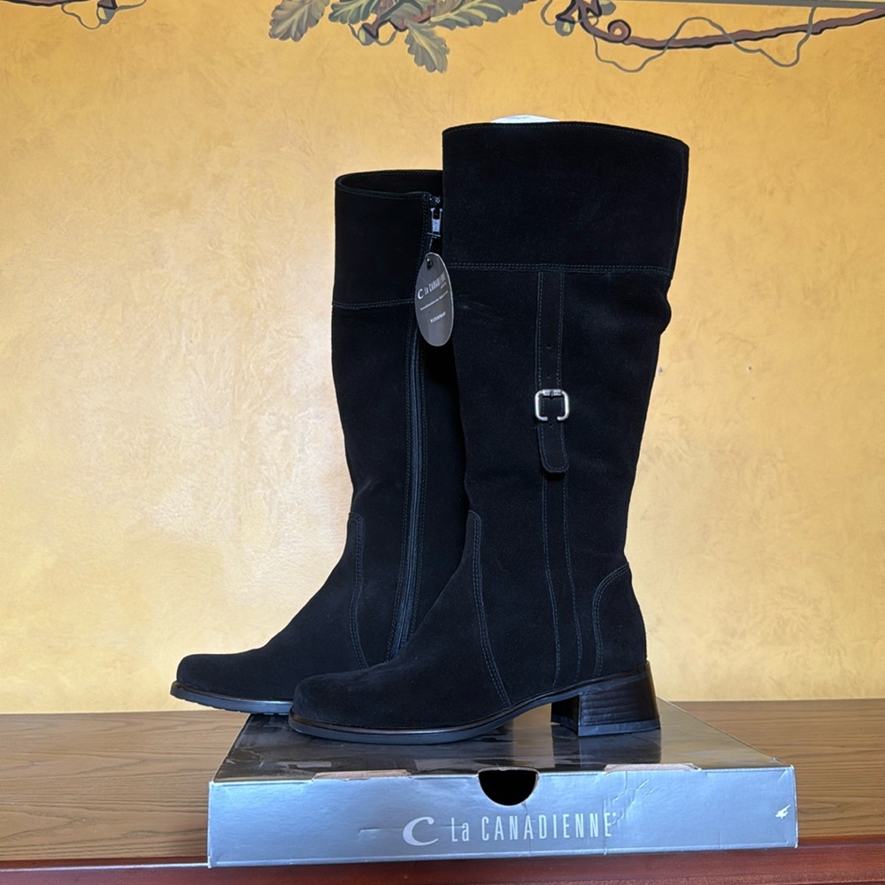 La Canadienne, Velvet, water-proof for rain, brown suede, size 6